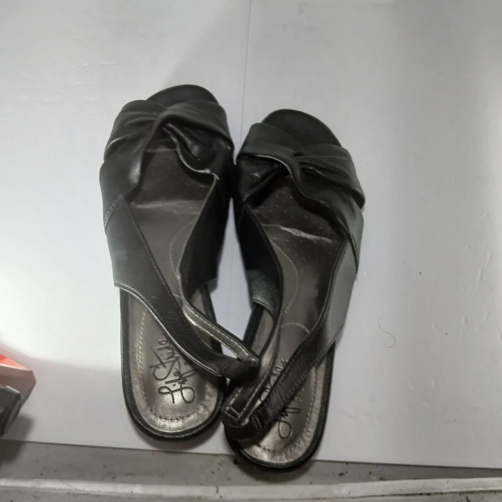 LifeStride Mimosa‎ Sandals 8.5W Black Slingback Comfort Career Professional